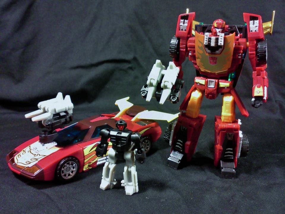 Classic Rodimus with Master Shooter Collectibles Bolt-Action