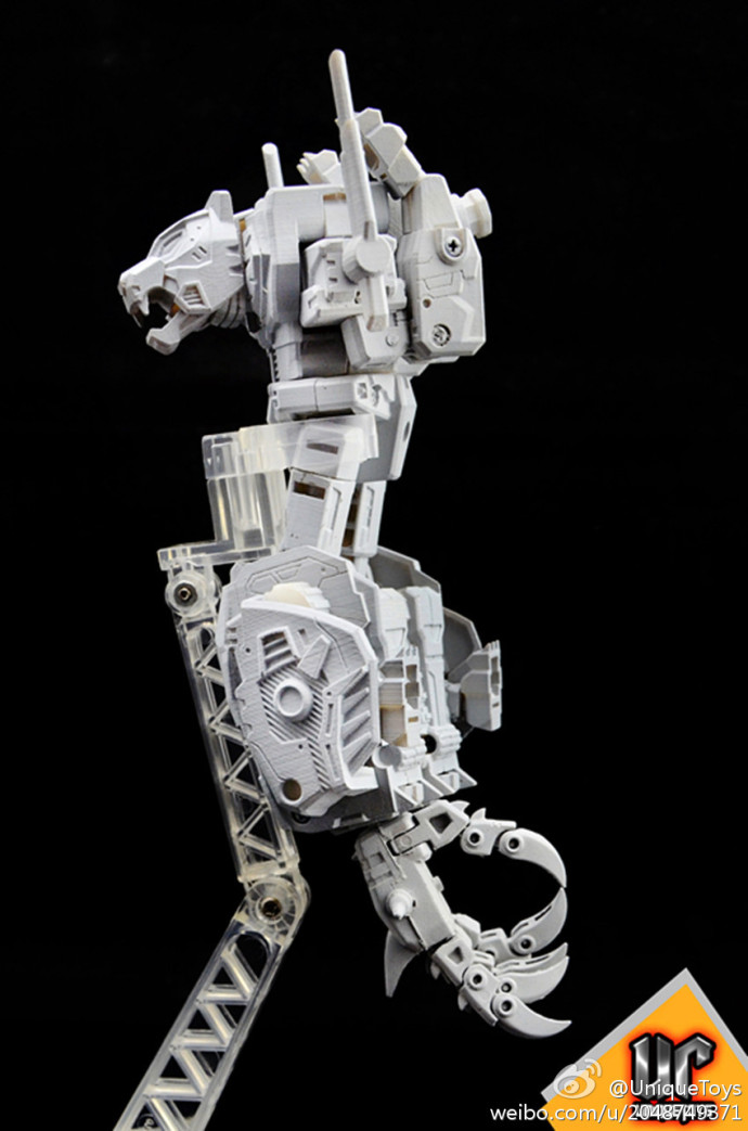 War Panther prototype in arm mode