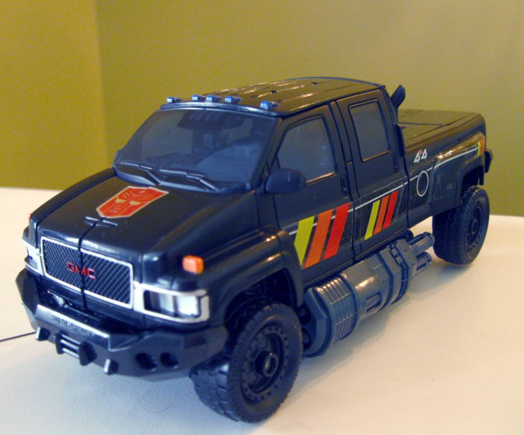 Reprolabels Classic Trailbreaker from Transformers Voyager Ironhide